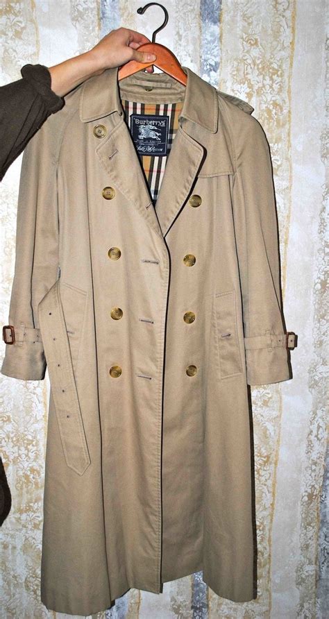 classic burberry trench coat